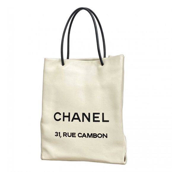 Chanel Essential Tote Bag White Leather Silver Hardware Pre-owned Women's - Picture 1 of 16